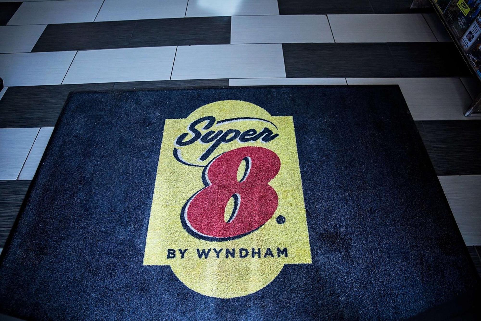 Super 8 by Wyndham Holbrook Hotel Eksteriør billede